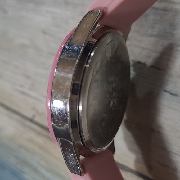 Geneva Silicone Watch Analog. - Picture 9 of 10